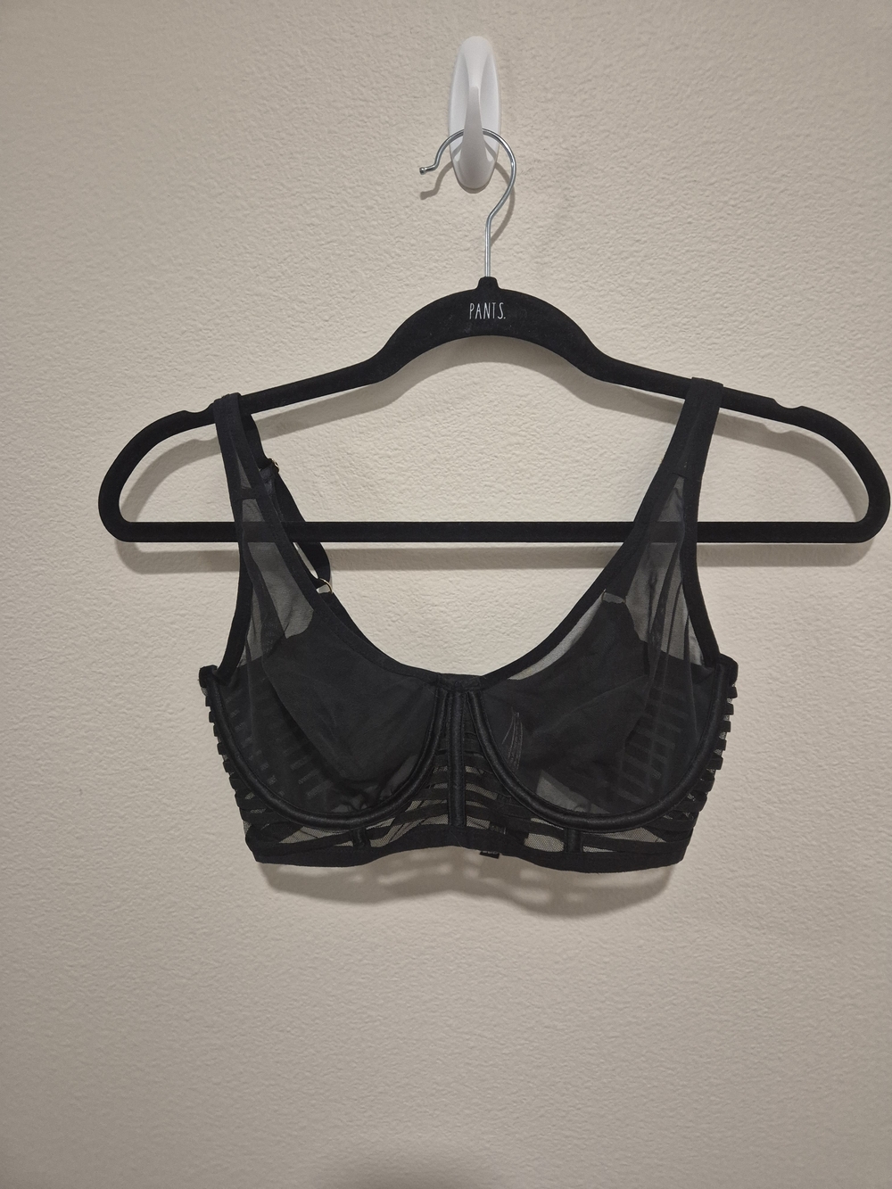 VICTORIA'S SECRET LUXE LINGERIE UNLINED MESH FULL COVERAGE PLUNGE BRA 32DDD